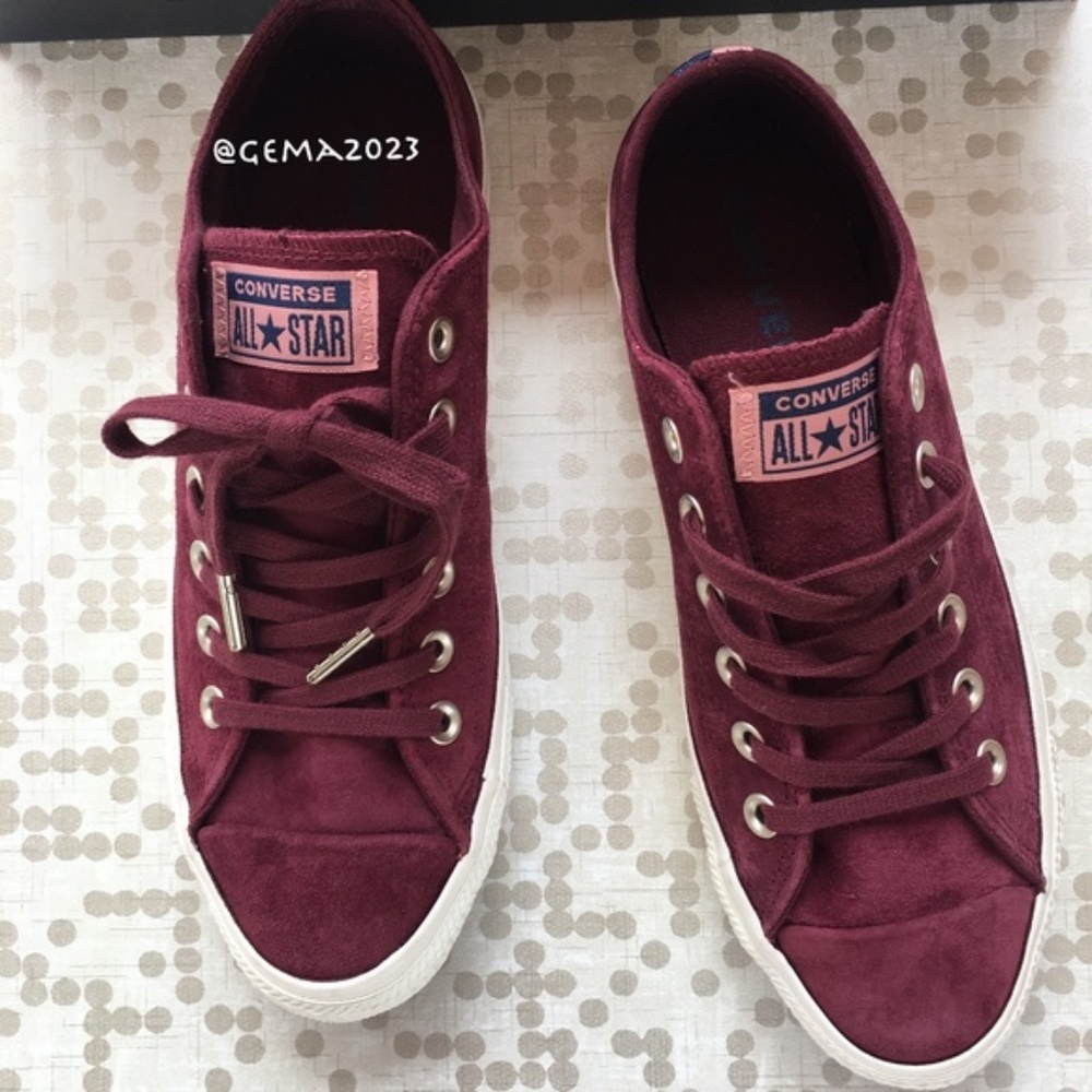 Converse shoes  last chance clearance firm price - Picture 3 of 8